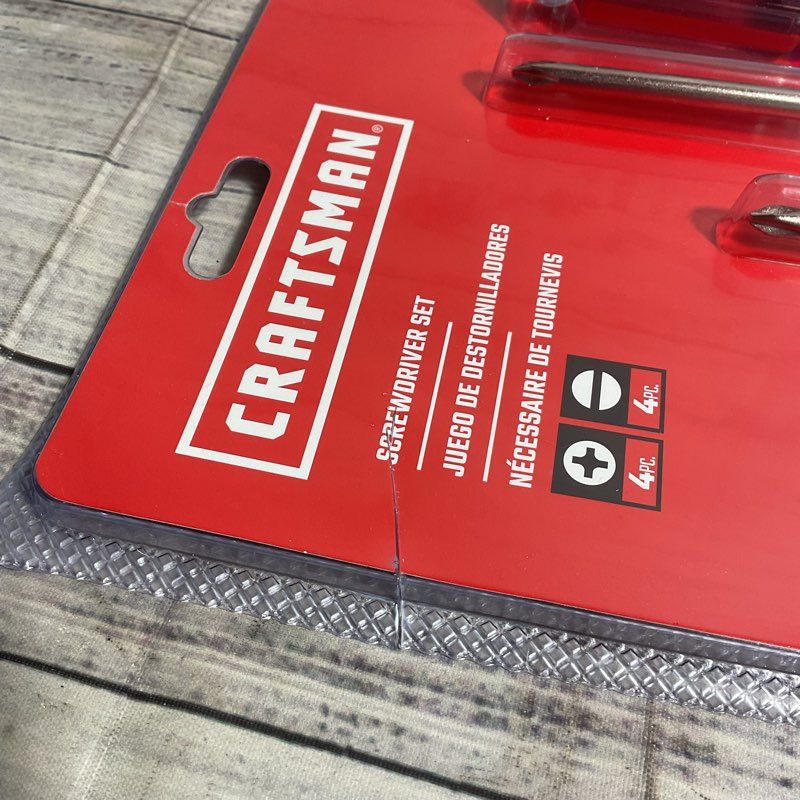NEW Craftsman 8 pc. Screwdriver Set w/ Slightly Damaged Package
