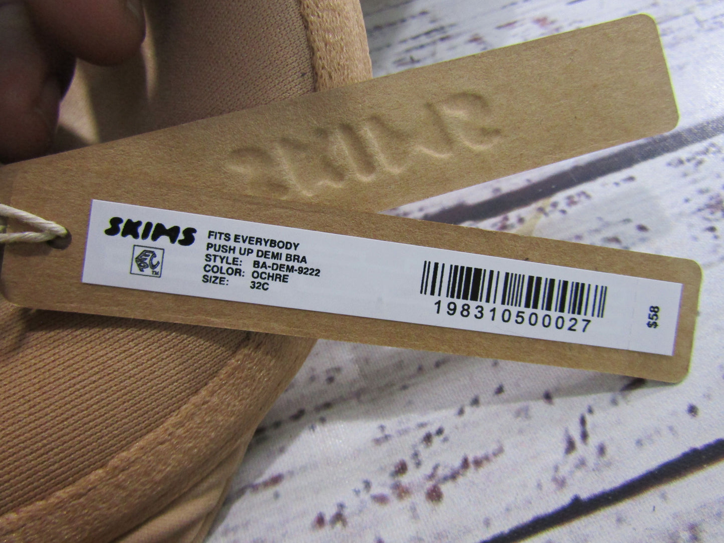 Skims Fits Everybody Push Up Demi Bra Size 32C