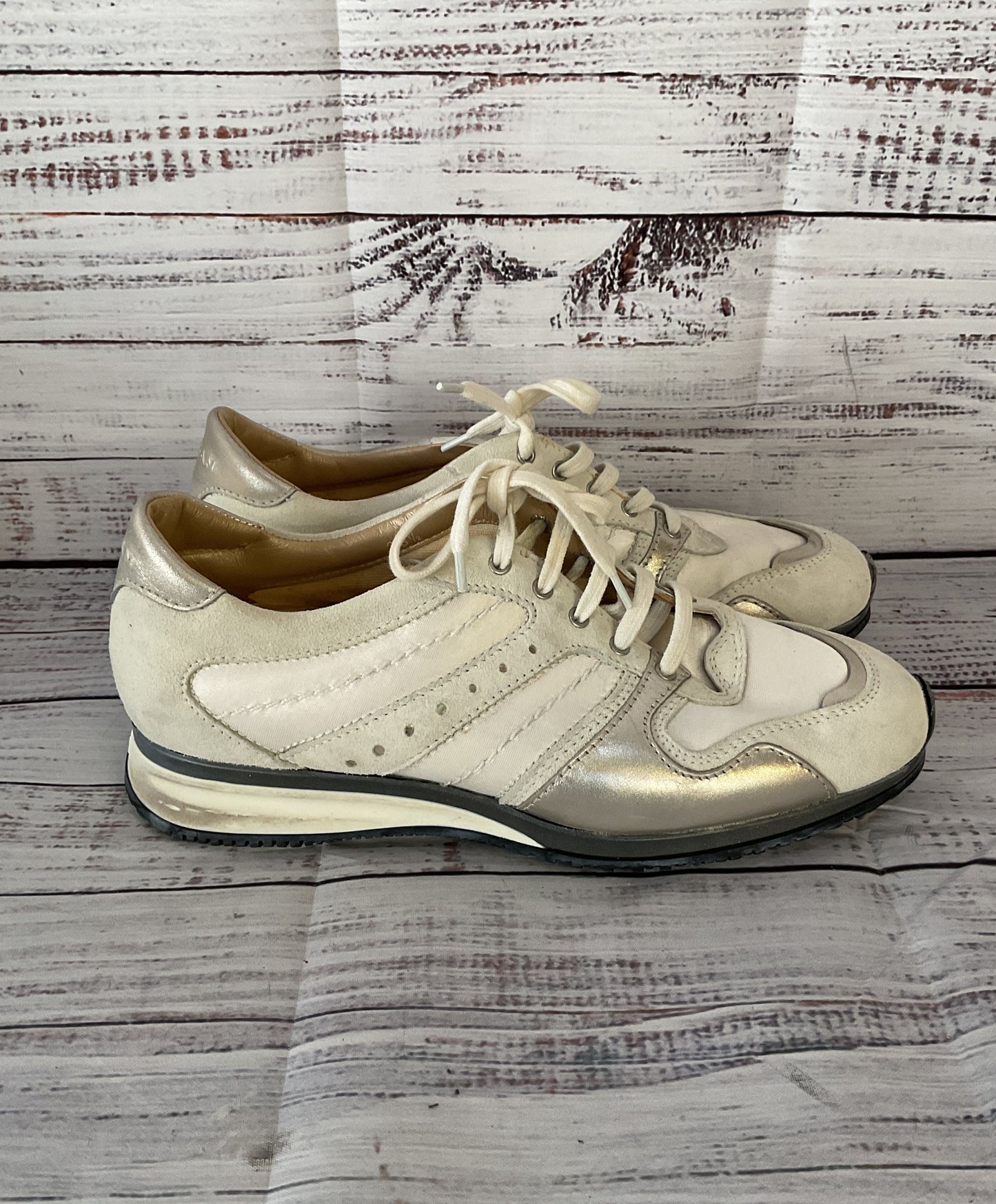 Hogan Suede Trimmed Lace Up Sneakers White Cream 8
