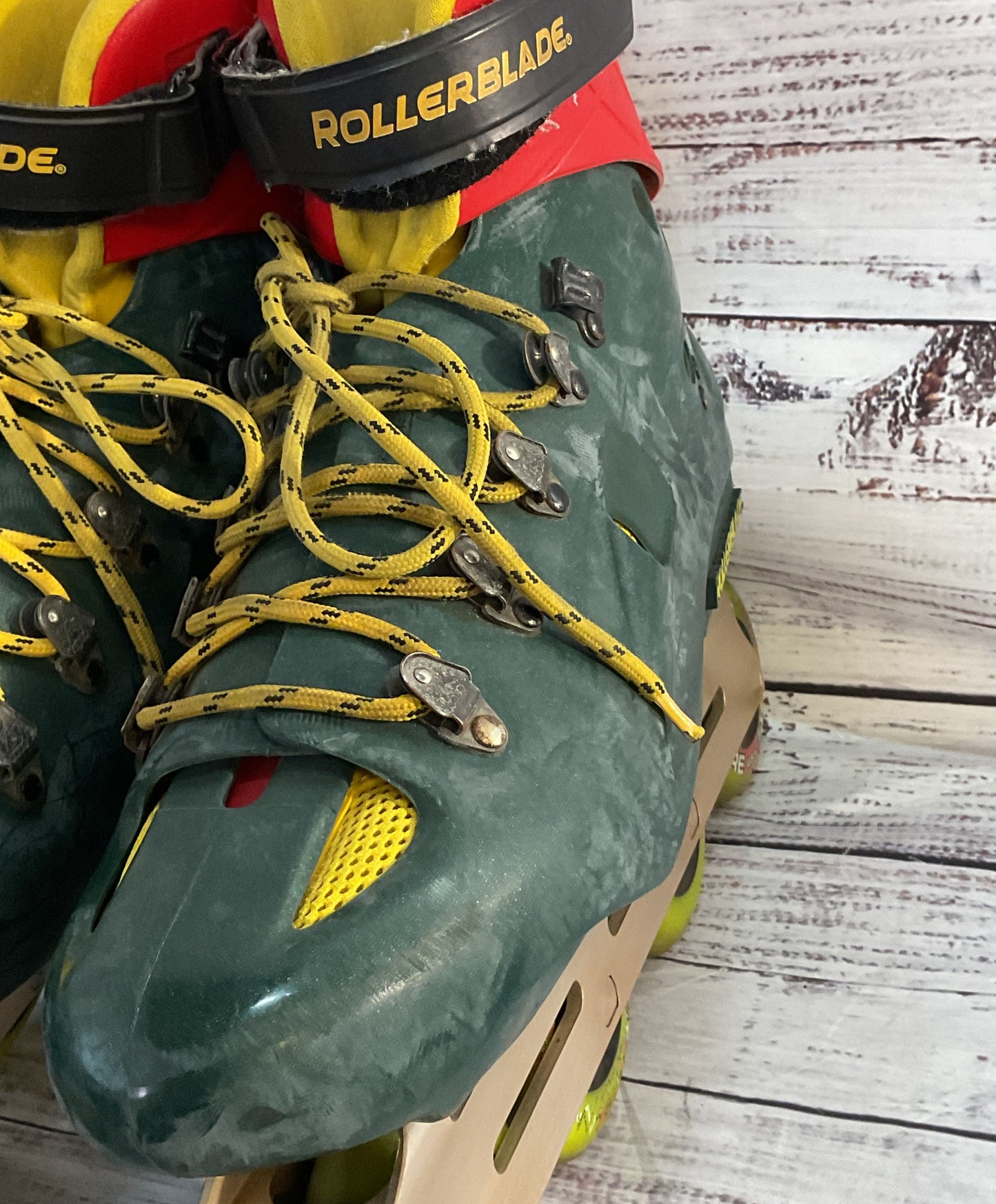 Fusion 10K Plastic Rollerblades Metallic Green