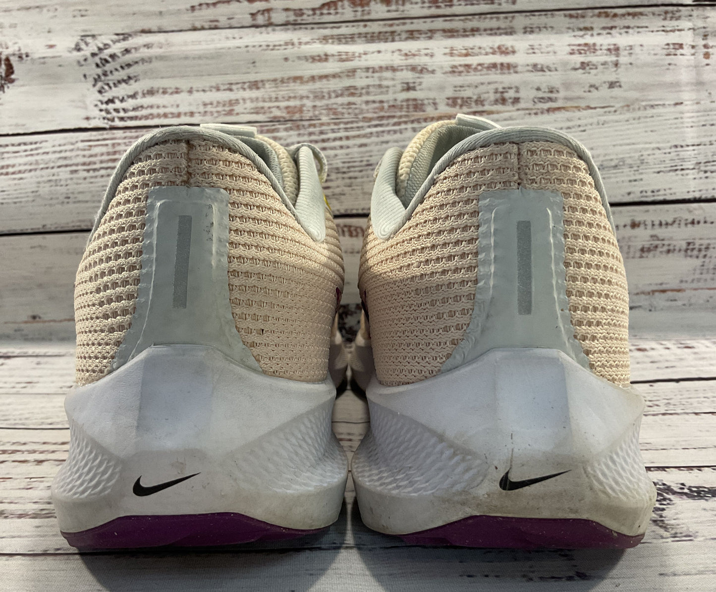 Nike Air Zoom Pegasus 40 Women's Running Shoes Size 7.5 DV3854-800