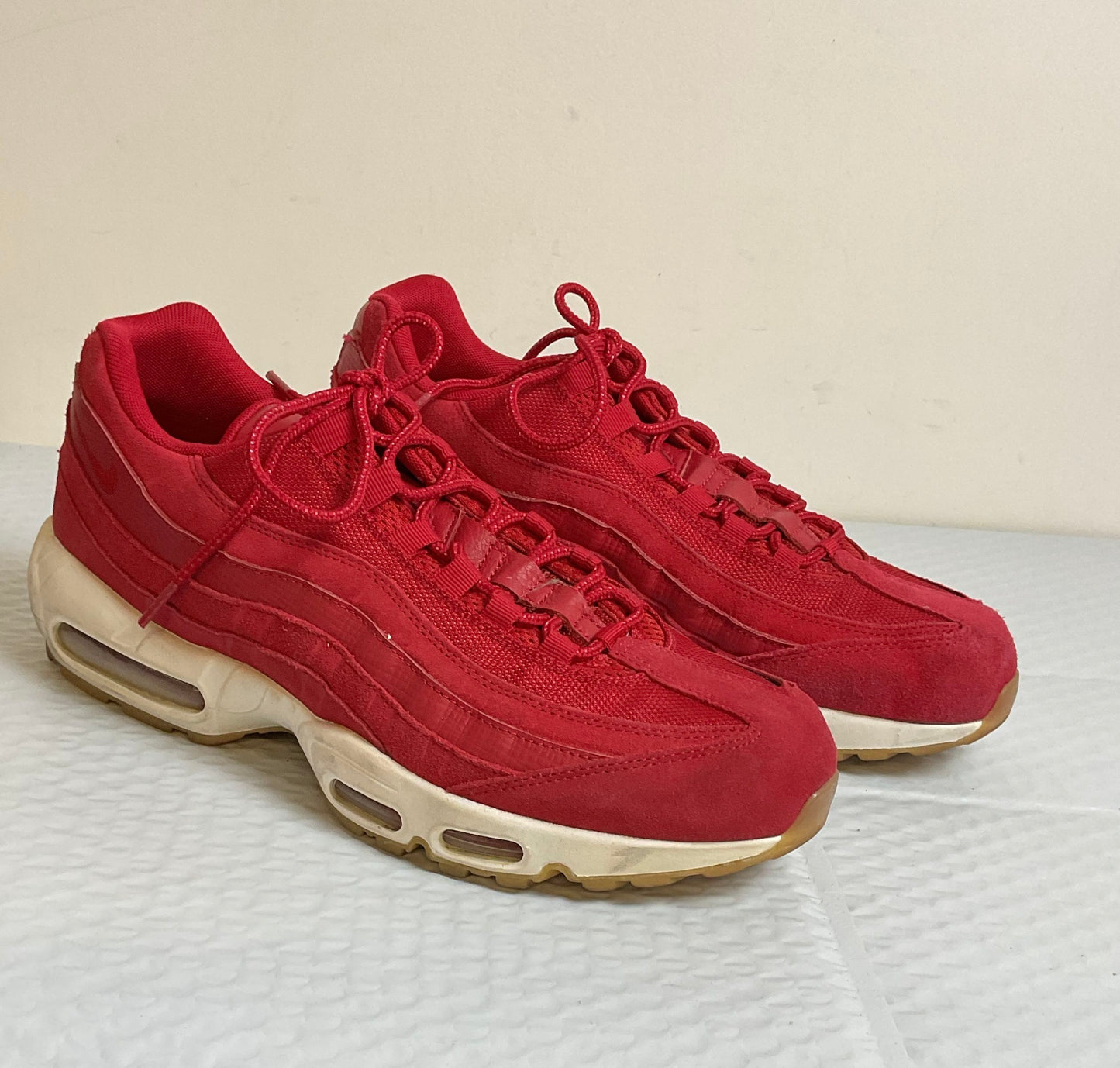 Nike Air Max 95 Utility Red Size 11.5