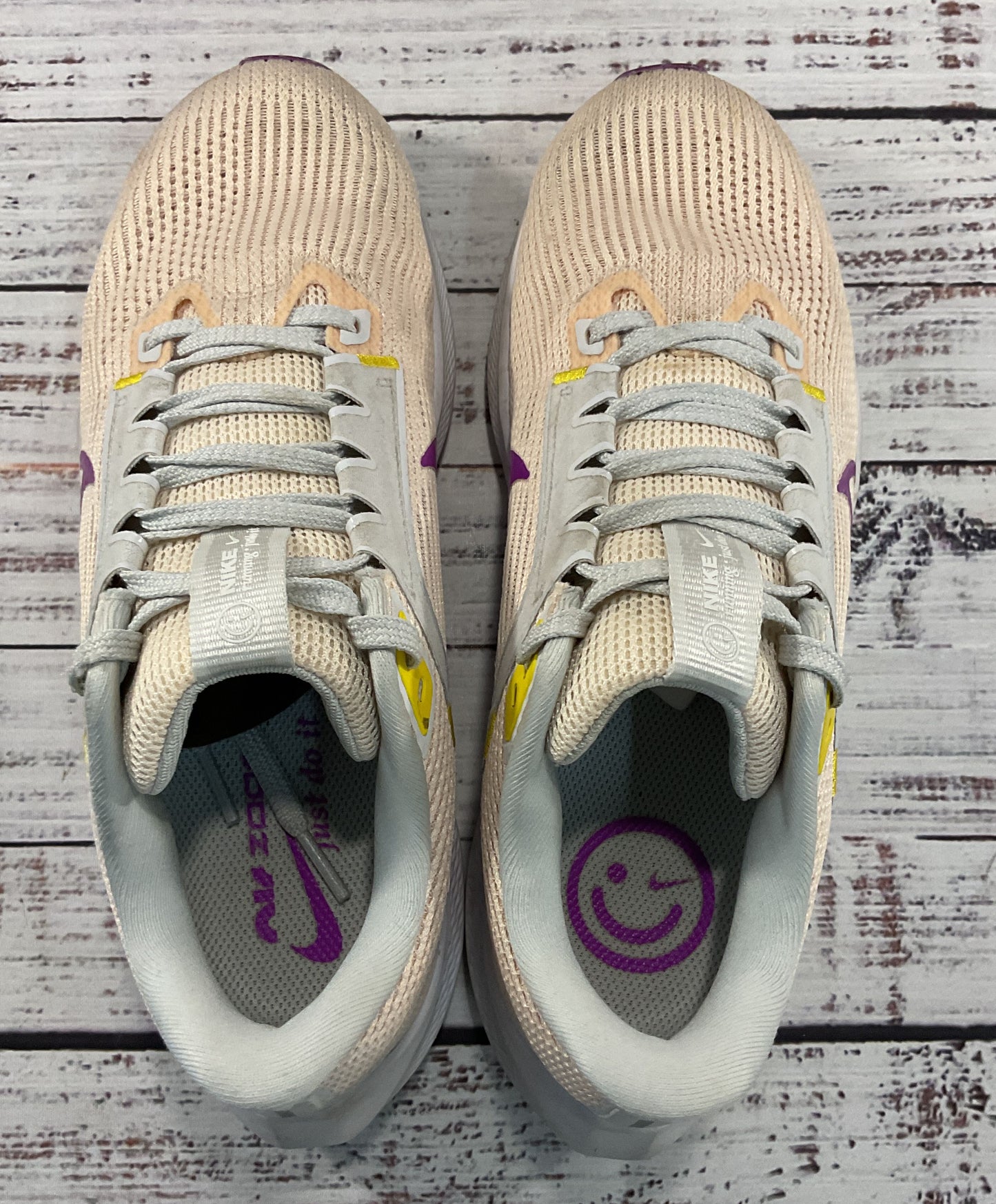 Nike Air Zoom Pegasus 40 Women's Running Shoes Size 7.5 DV3854-800