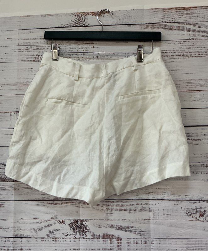 NWT Women's Bondi Born White Linen Shorts Size L