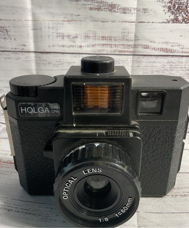 Holga 120 CFN Lightweight Fun Medium Format Camera Multi-color Flash Lomography
