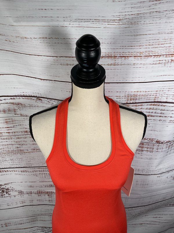 NEW Lululemon Swiftly Tech Racerback Tank Top 2.0 Race Size 4 Solar Orange