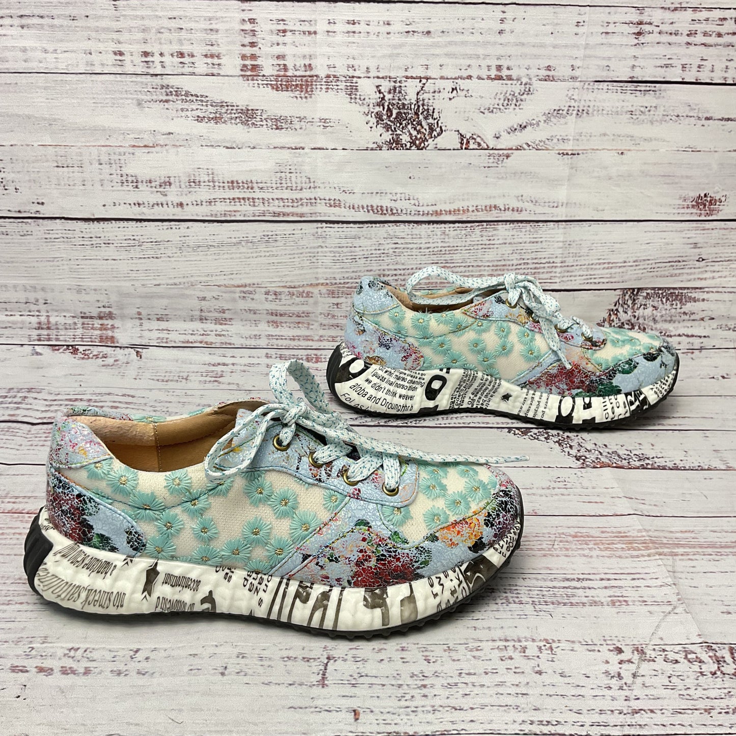 L'Artiste Carvana Multicolor Sneaker Shoe Women Size 5.5-6