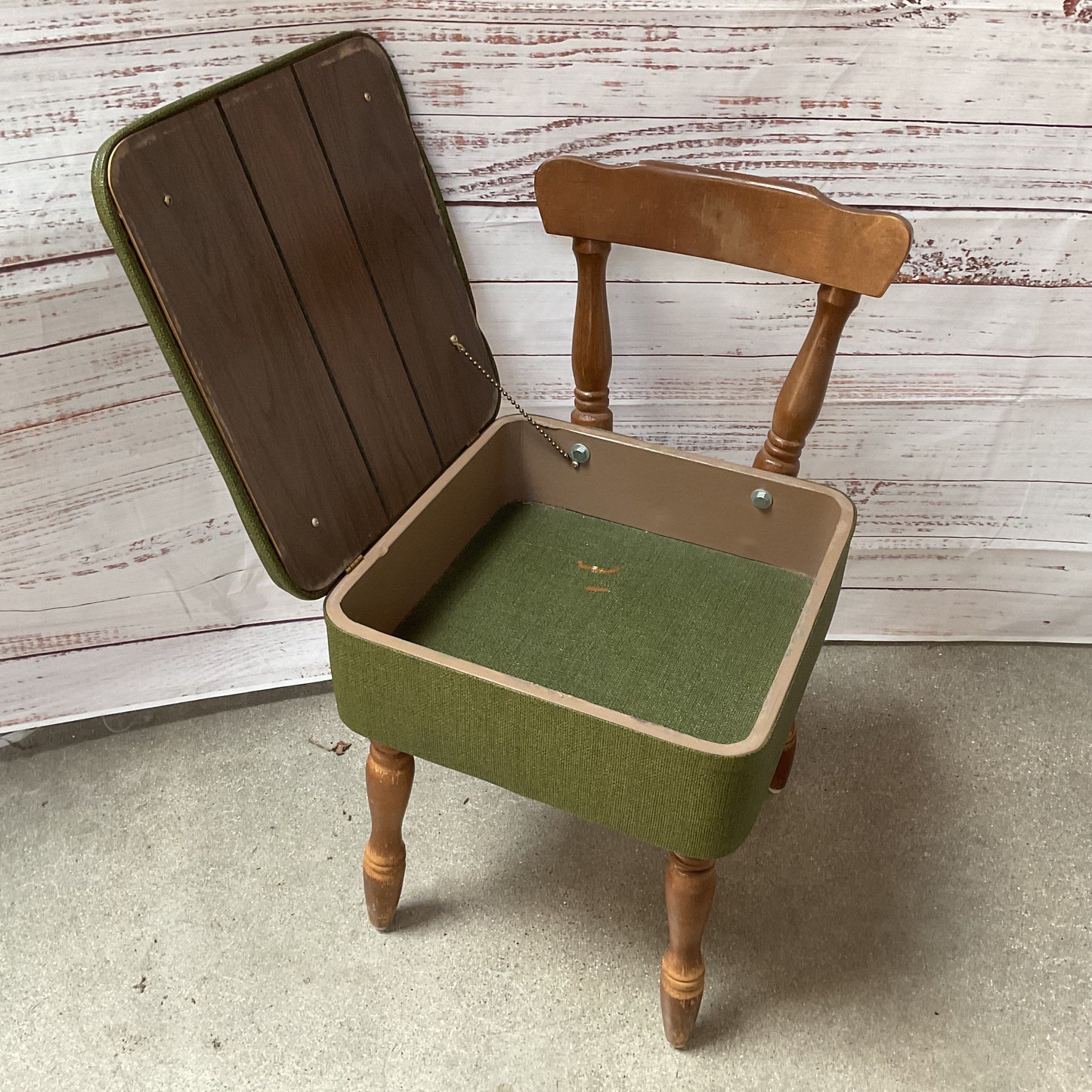 MCM Mid Century 1950’s Green Vinyl Sewing Machine Chair with Storage (PICK UP)