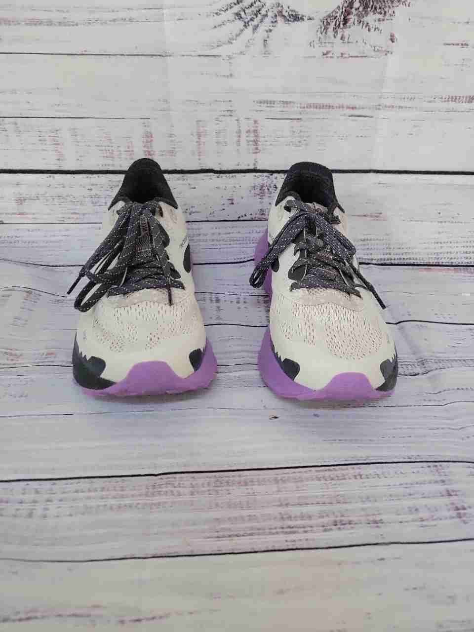 NWOB Women's New Balance Dynasoft Purple & White Sneaker Size 8