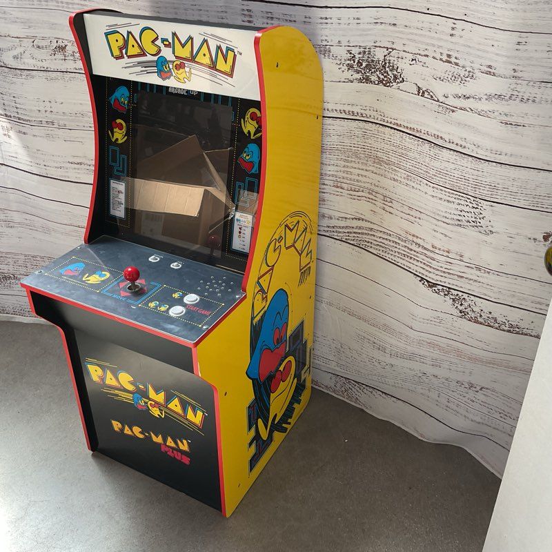 ARCADE 1UP #7652 Classic 2-in-1 Home Arcade 4ft CRACKED SCREEN GAME WORKS- AS-IS