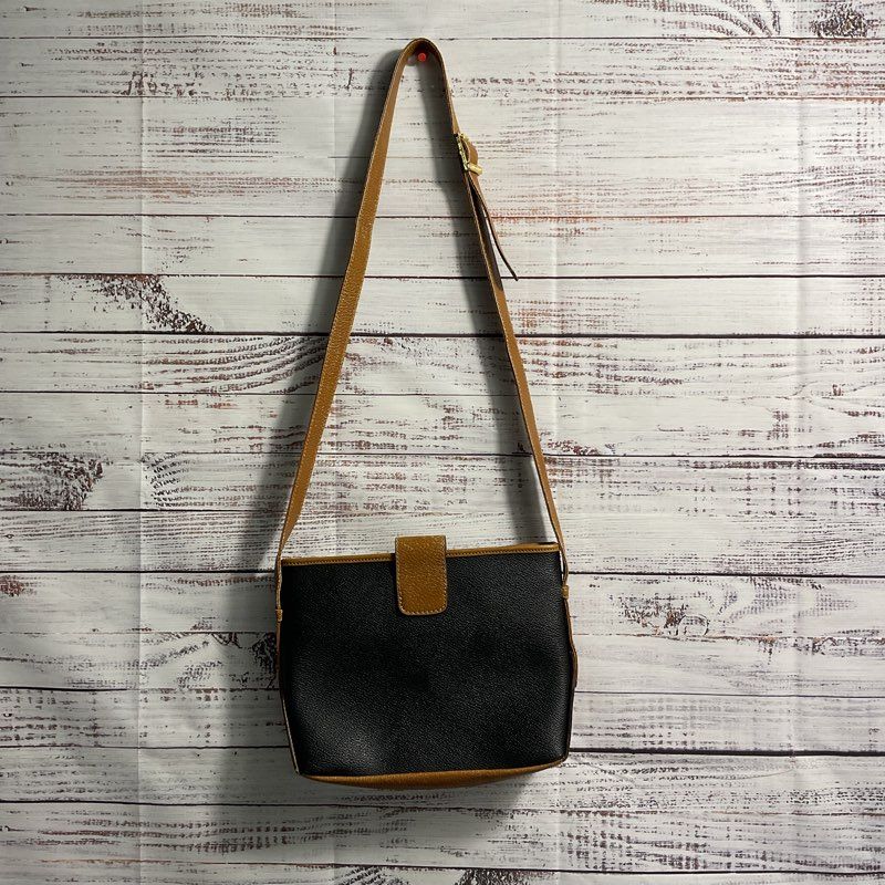 VTG. Leonard Black & Tan Leather Shoulder Bag No. 36544 Crossbody Purse