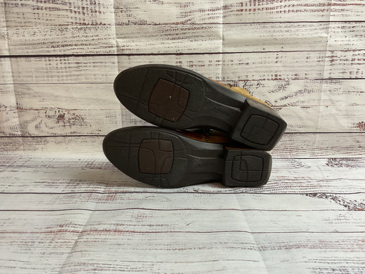 NAOT Brown Leather Ankle Boot Shootie Women's Size 39