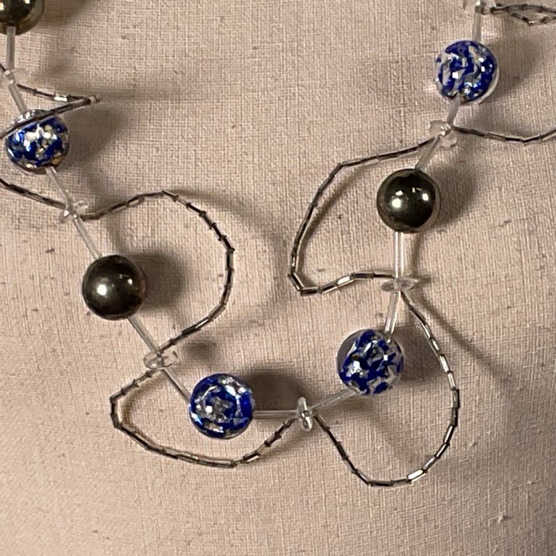 NWT HEARTSTRINGS Sterling Silver Clasp Glass Beaded Necklace- 32"