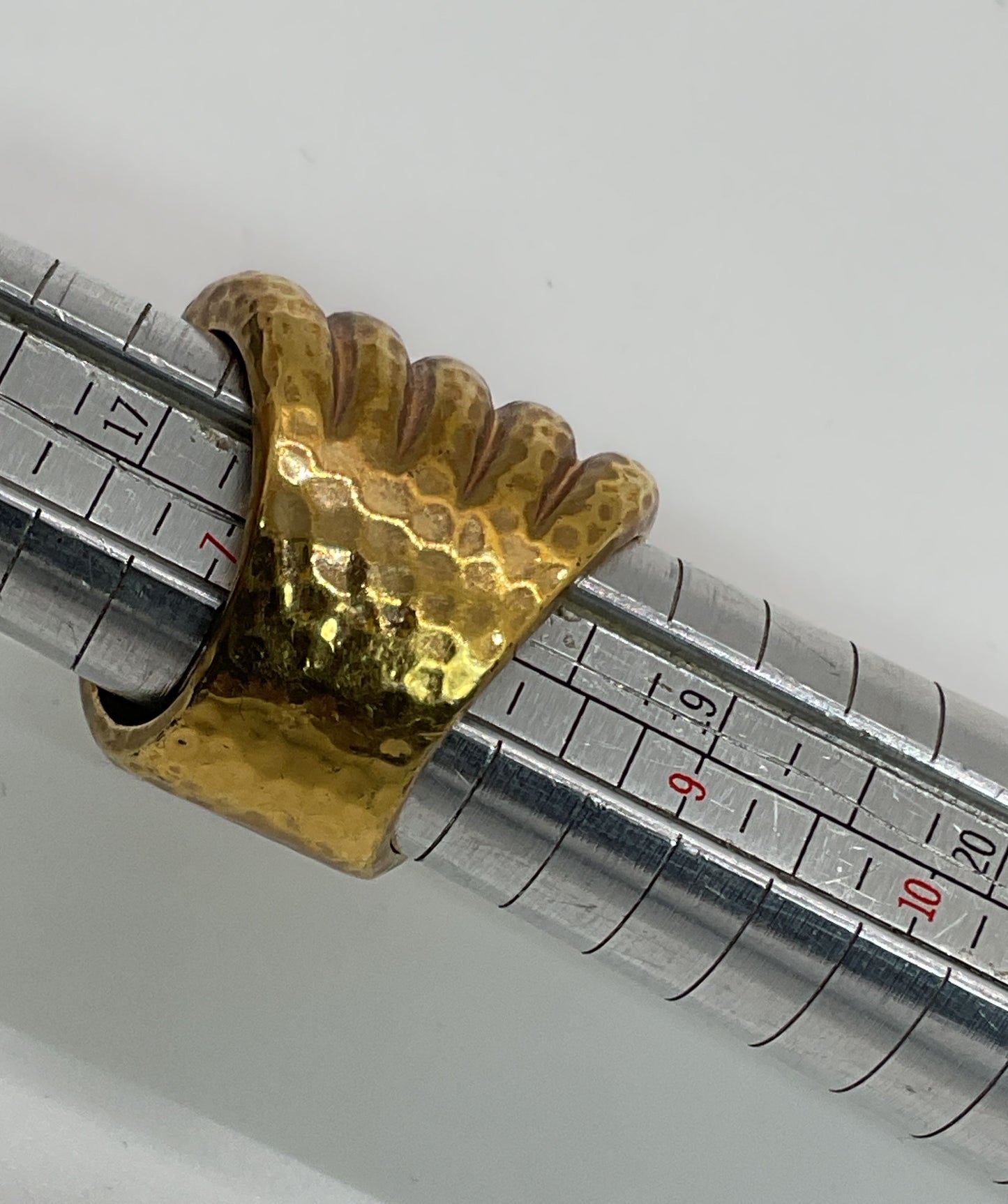 VTG. Gold Tone Brass Statement Ring- SZ 8