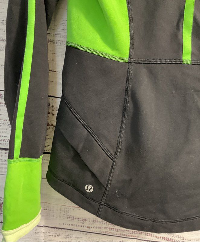 Women's Lululemon Black/Neon Jacket w/ hood Size 8