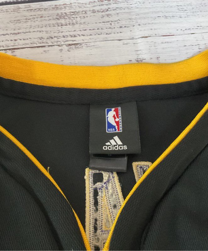 Men's Adidas Black Kobe Bryant Jersey Size 56/2XL