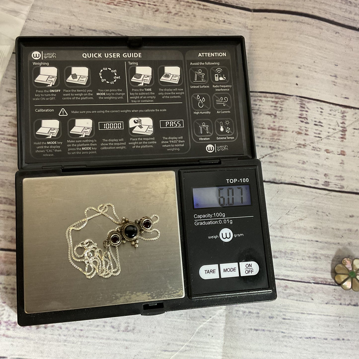 Sterling Silver Garnet & Onyx Pendant 18.5" Chain Necklace- 6.07g