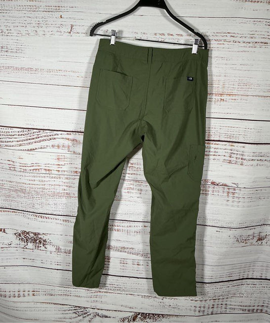 Women's The North Face Army Green Cargo Nylon Pants Size 8