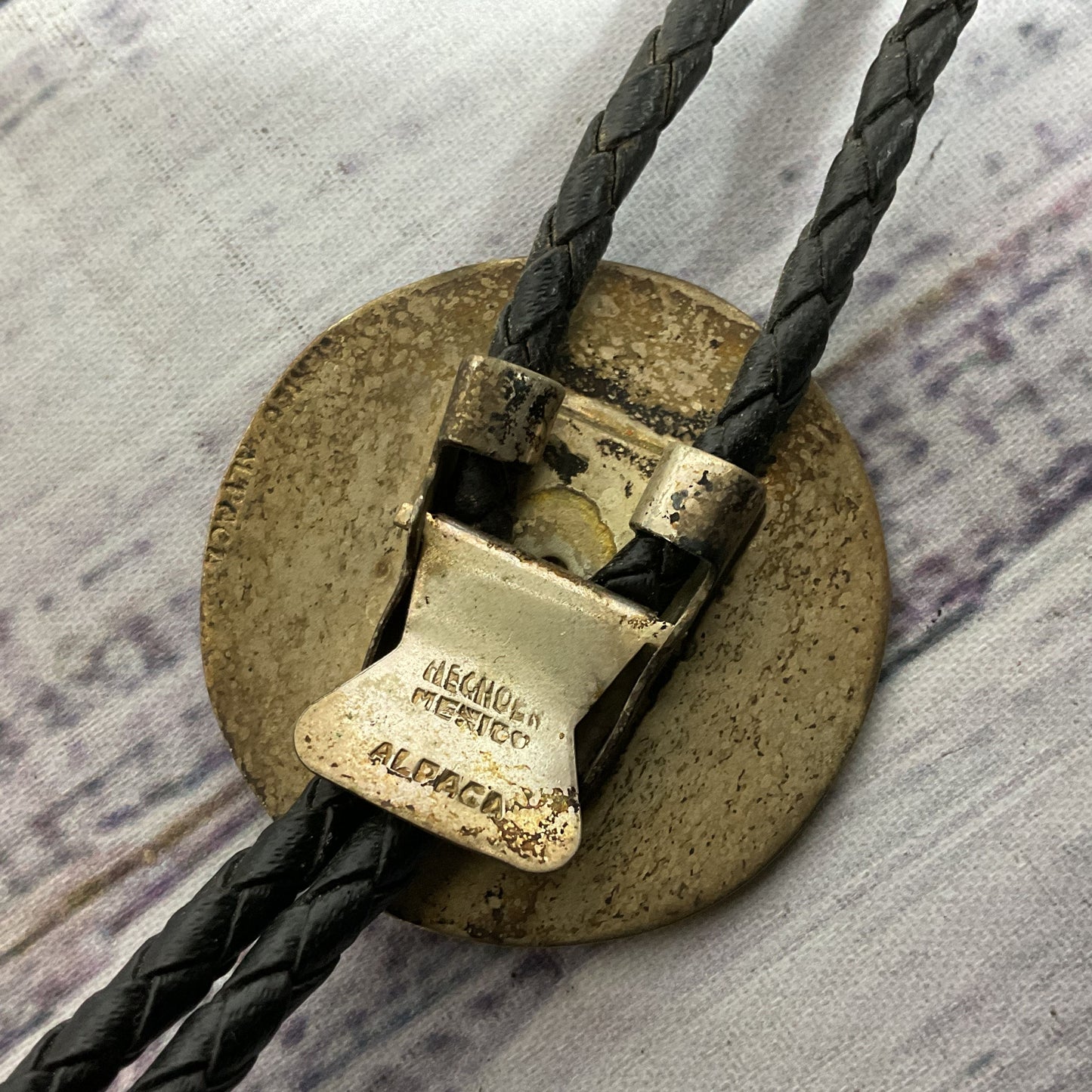 ALPACA Silver Plated Inlay Stone Bolo Tie