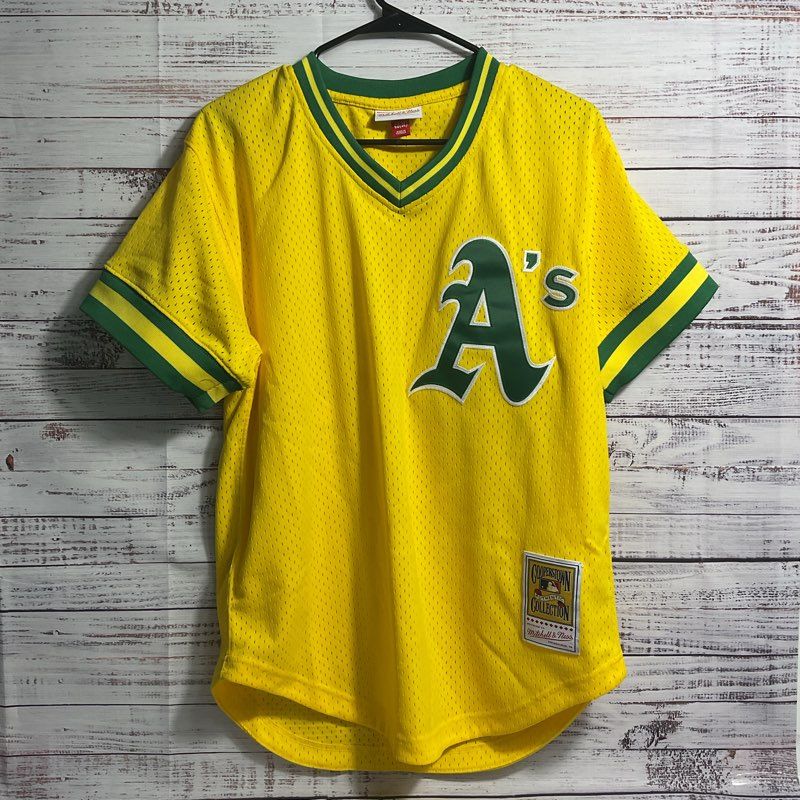 Mitchell & Ness A's 35 Yellow/Gold Baseball Jersey Size 40 (M) Ricky Henderson