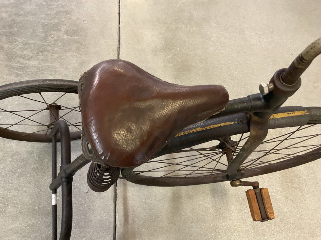 ANTIQUE 1900'S STEINFELD INC. Rambler Metal Tricycle- LOCAL PICKUP ONLY