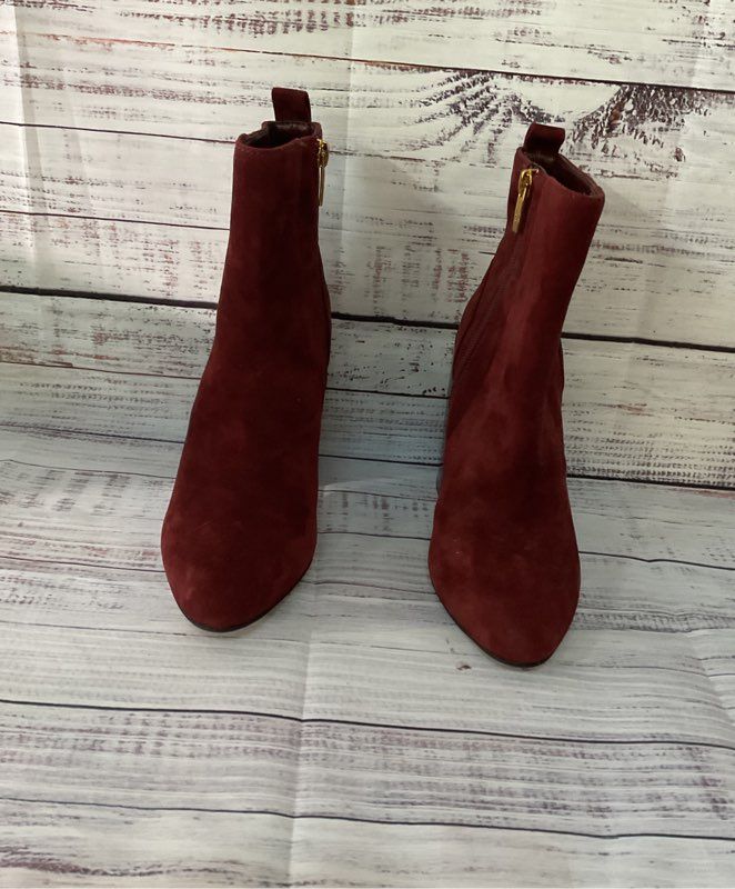 NWOB Vince Camuto Burgundy Ankle Boots Size 6.5