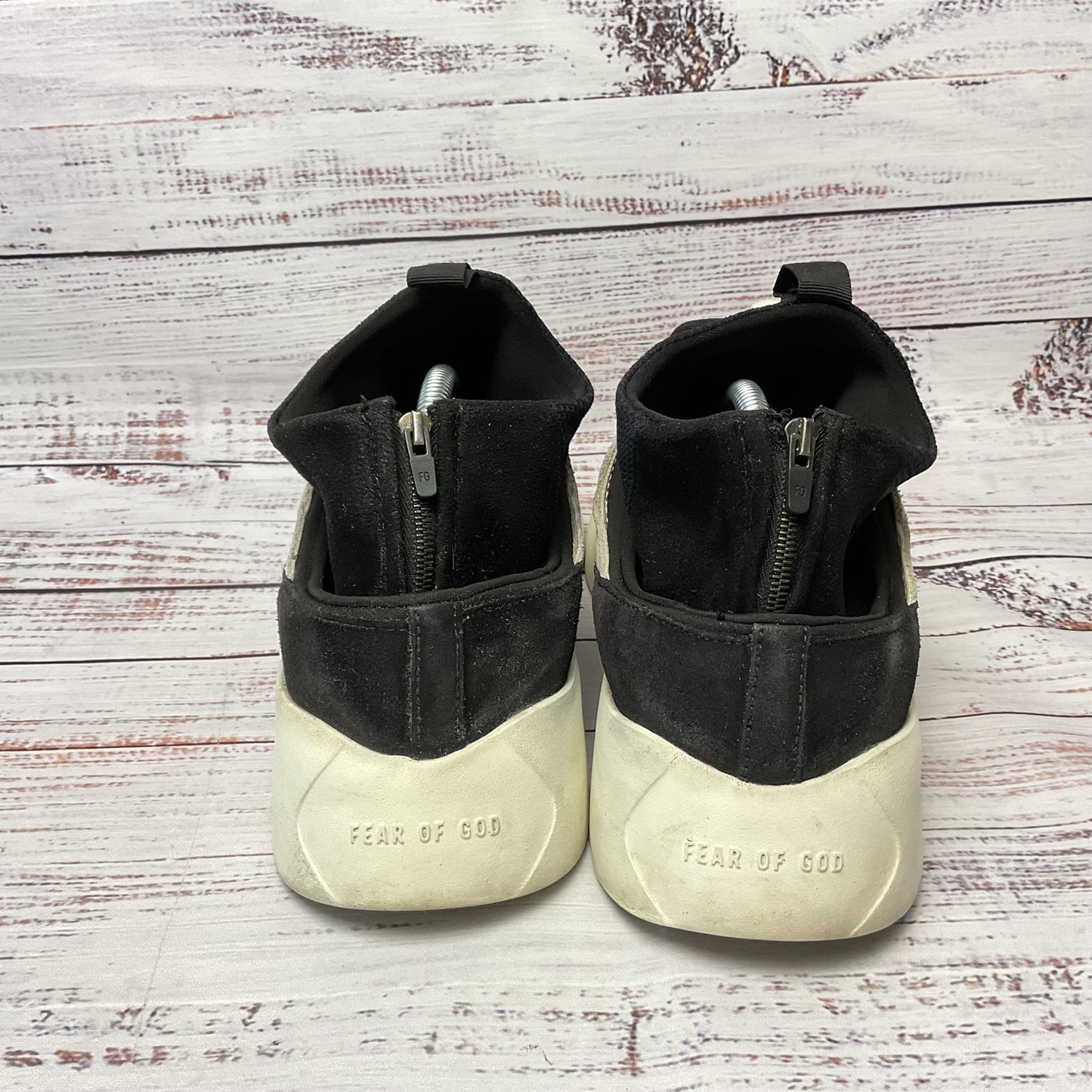 Fear Of God FOG Essentials White Black Sneaker Back Zip Men Size 9