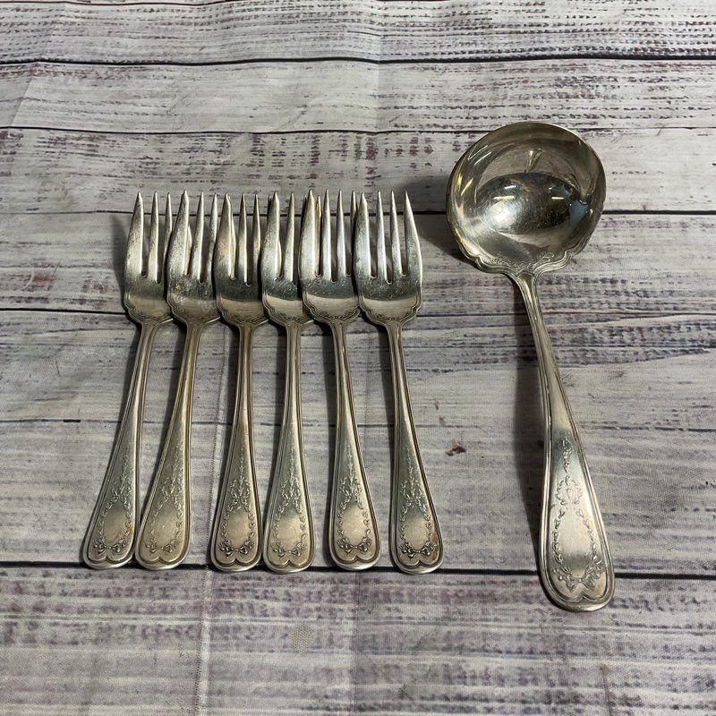 Antique 1908 WM. Rogers Garrick Silver Plate Flatware Set 6 Salad Forks+1 Ladle