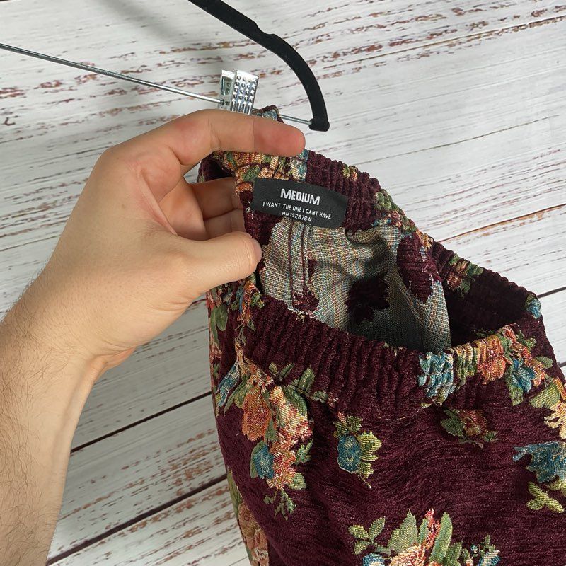 Pleasures Now Deja Vu Woven Floral Maroon Shorts - Size M