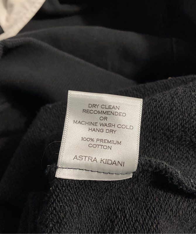 Astra Kidani Signature Collar Crewneck Black Sweater Size M Premium Cotton