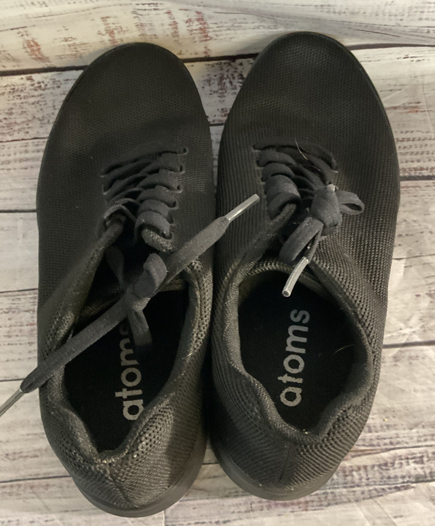 Atoms Model 000 Sneakers Black 8.25