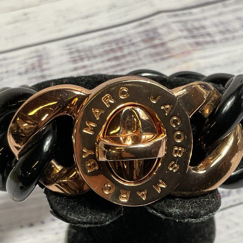 MARC JACOBS Women's Black Resin & Gold Tone Link Bracelet- 7"