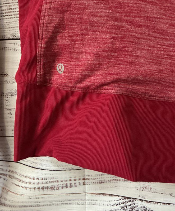 Women's Lululemon Reversible Red Jacket Size 4