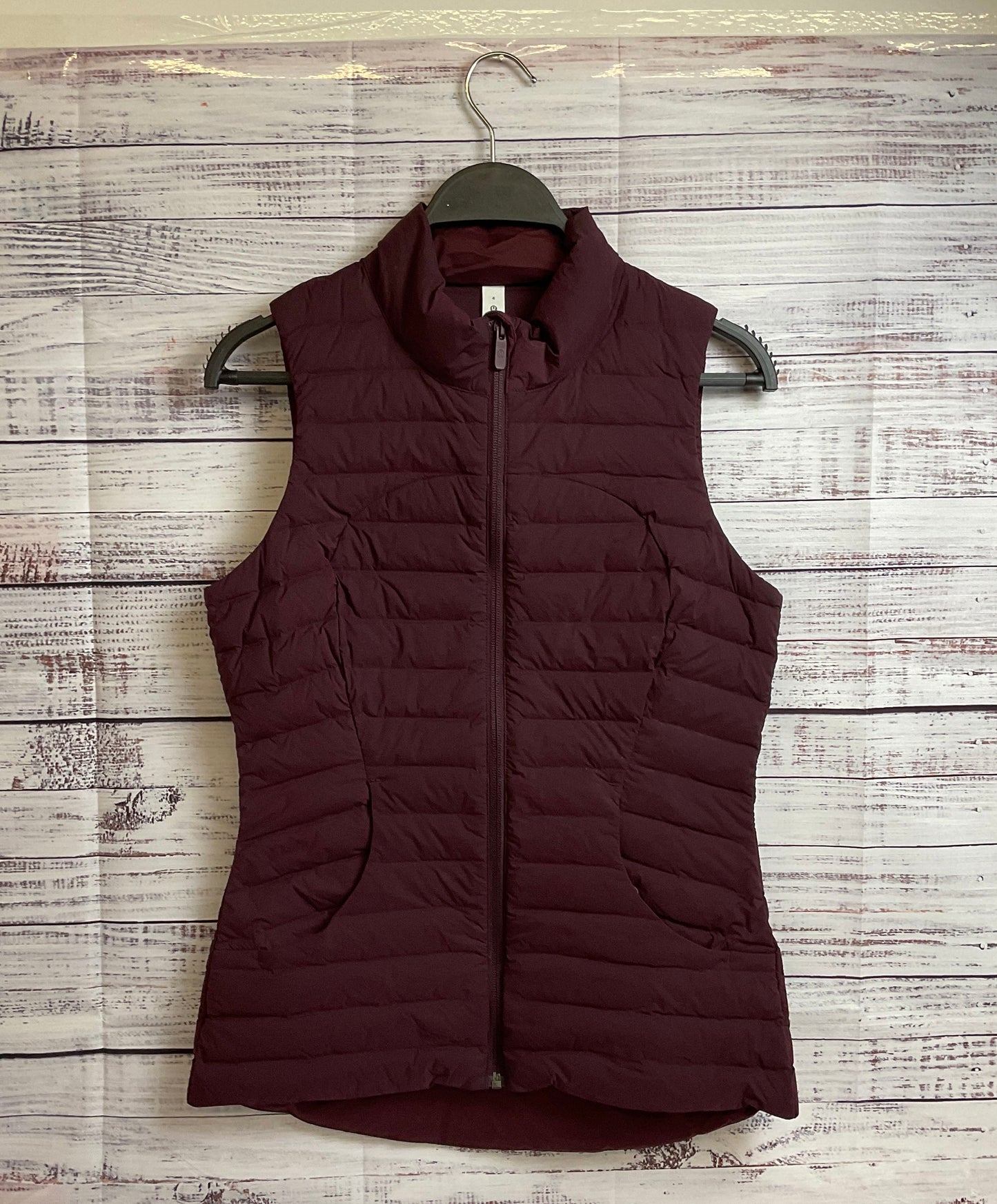 Lululemon Maroon Puffer Vest - Women's Size 4