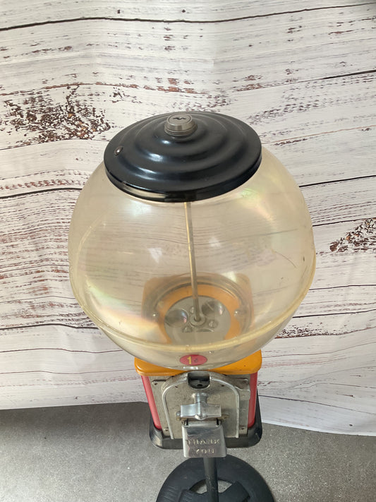 Vintage Victor 1 Penny Cent Gumball Machine On Stand Working No Key