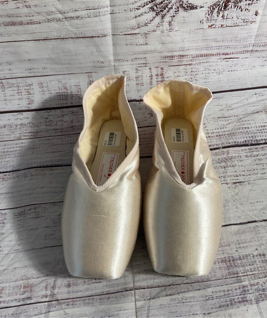 Russian Pointe Brava Pointe Shoe Pink Satin Ballet Size 41 w2 v2 MHF