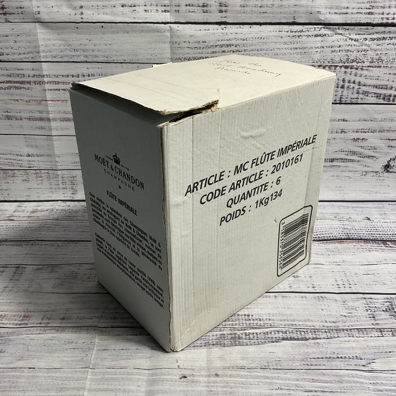 Set of 6 Moet & Chandon Imperiale 9" Glass Champagne Flutes in OG Box