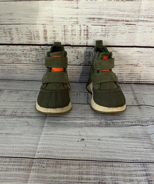 Kid's Boys Sorel Classic Waterproof Olive Green Sneaker Size 8