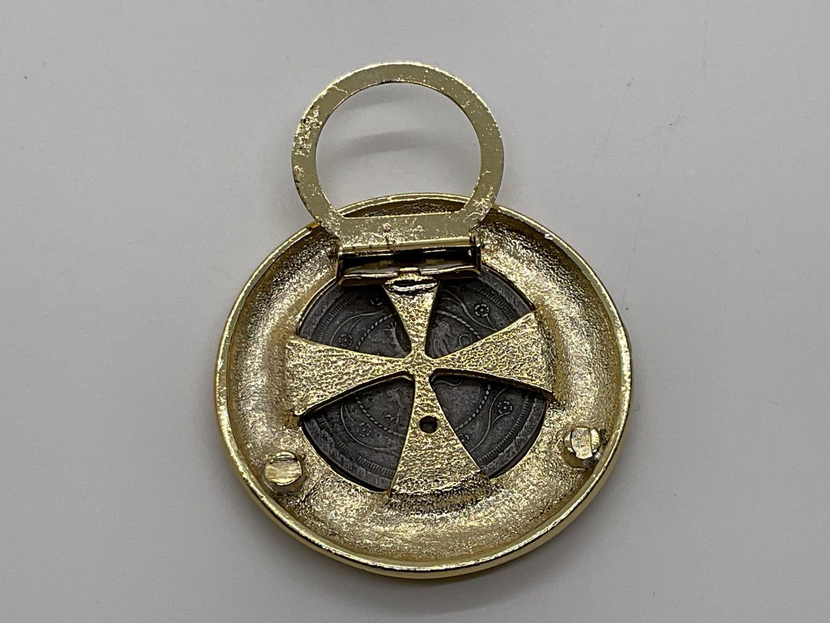 VTG. Gold Tone Napolean Emperor Coin Scarf Clip- 2"