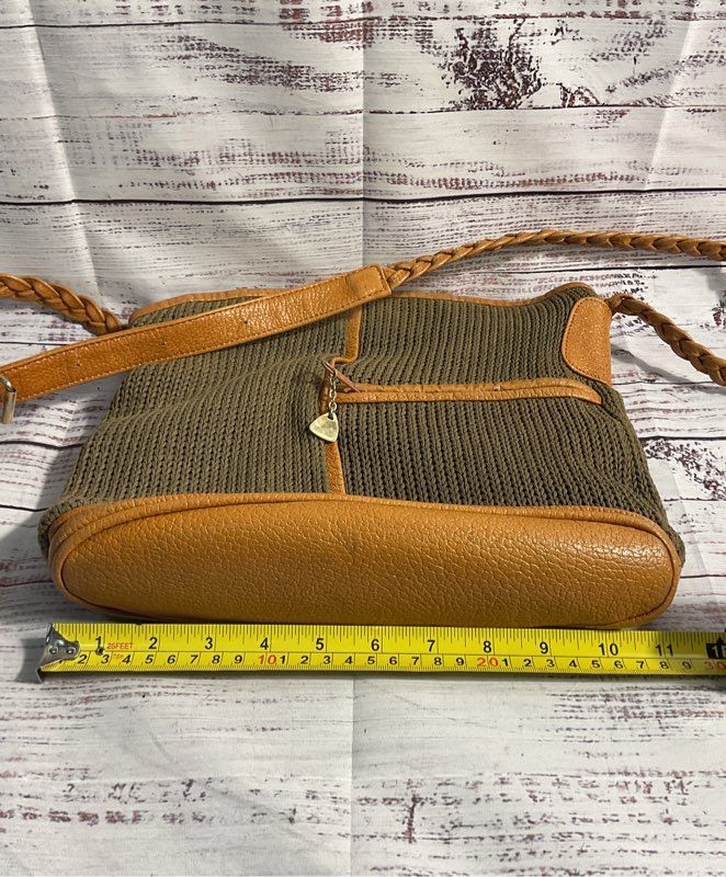 Vintage Brio Women's Tan & Olive Knitted Leather Crossbody Bag