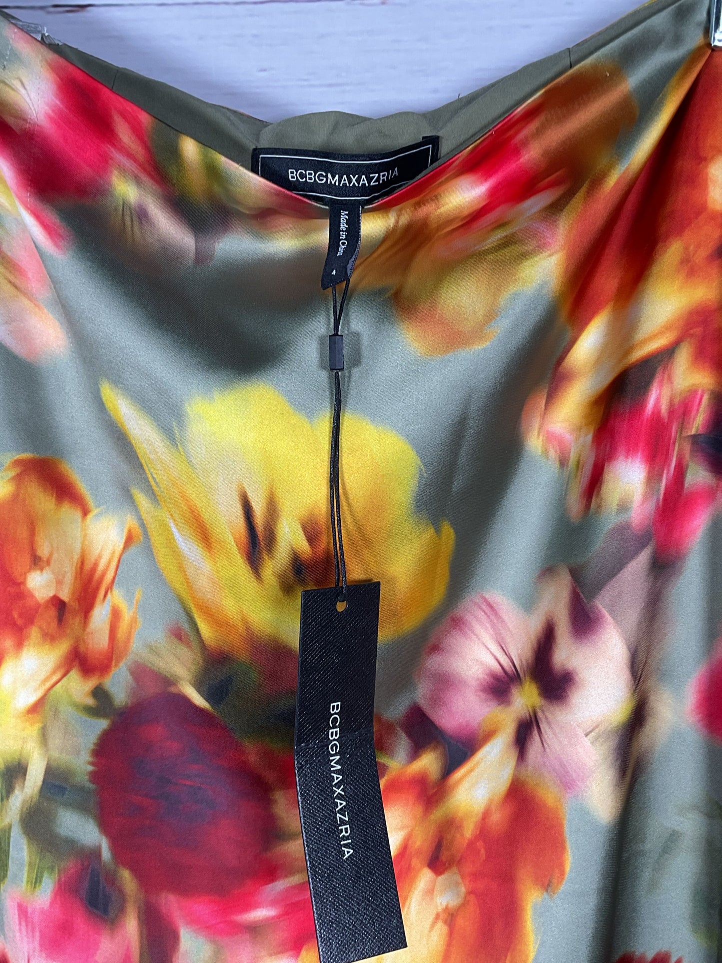 BCBG Maxazria Floral Skirt - Size 4 NWT