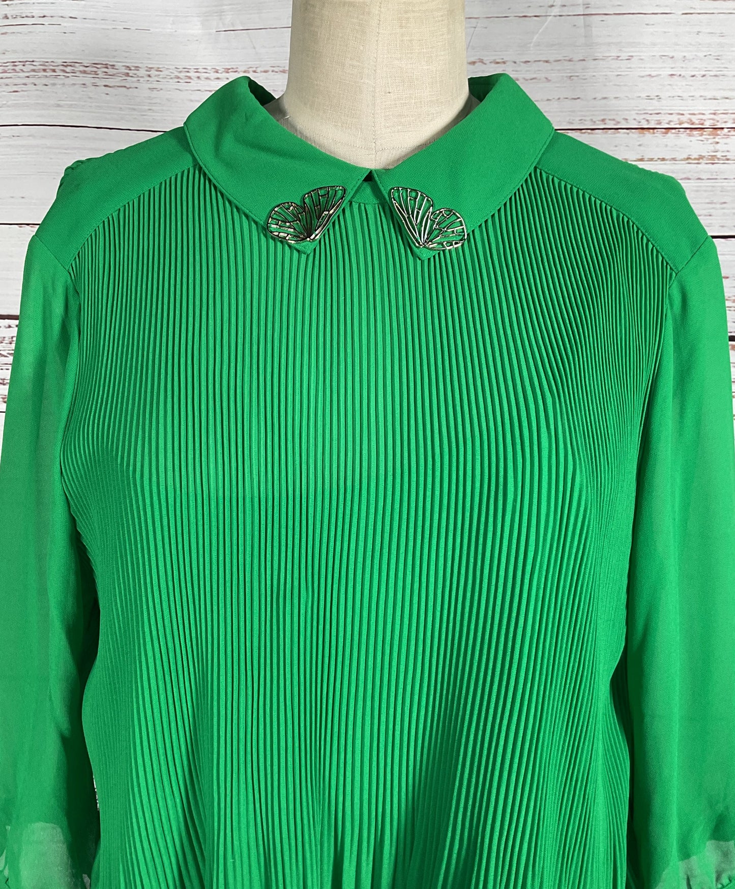 Ted Baker Pleated 3/4 Sleeve Blouse Green 2