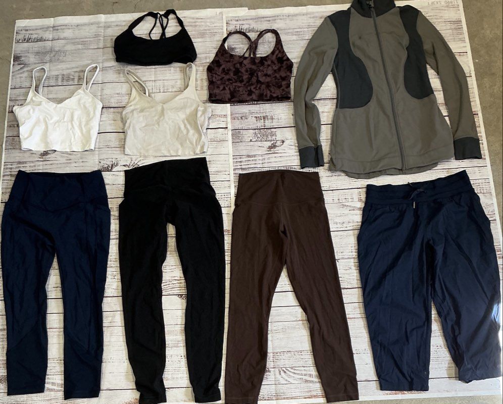 Women's Lululemon Lot of 9 Leggings, Sports bras and Jacket Size 6