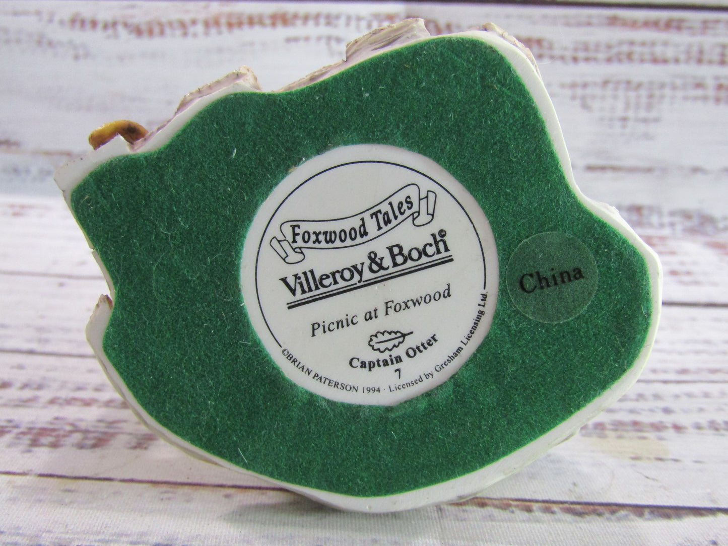 Villeroy & Boch Picnic at Foxwood Captain Otter Figurine