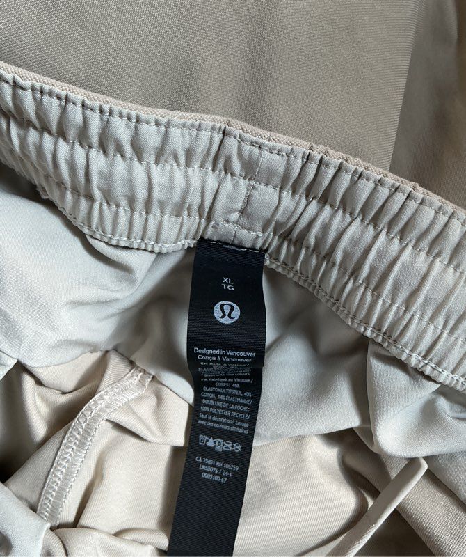 Men's Lululemon Beige Drawstring Pants Size XL