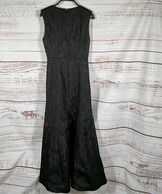 Women's Halston Heritage Sleeveless Black Long Dress with Shimmer Size 2