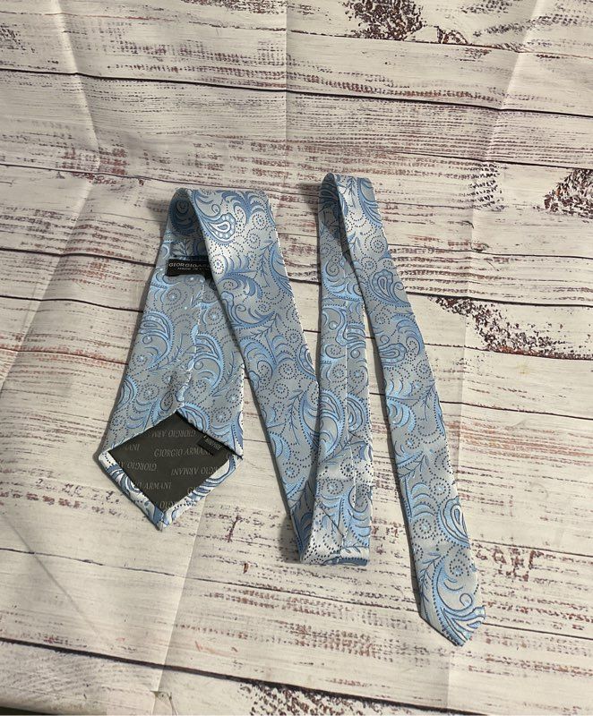 Men's Giorgio Armani Silk Paisley Pattern Blue Tie