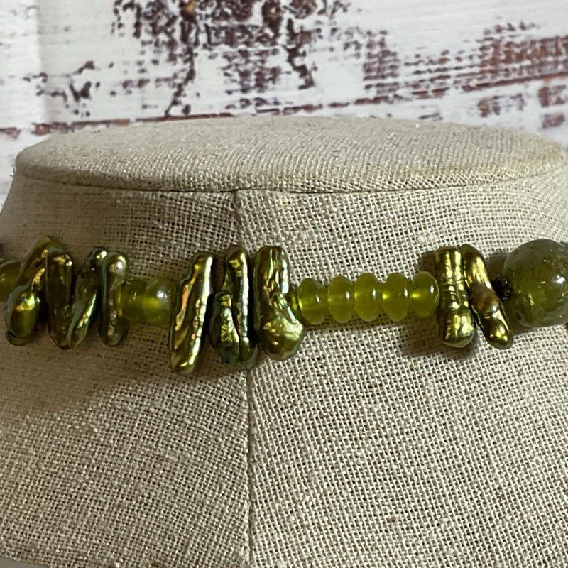 Sterling Silver Green Biwa Pearl & Green Gemstone Beaded Necklace- 17"