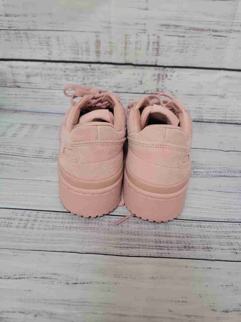 Women's adidas Bold Forum Wonder Mauve Sneaker Size 5