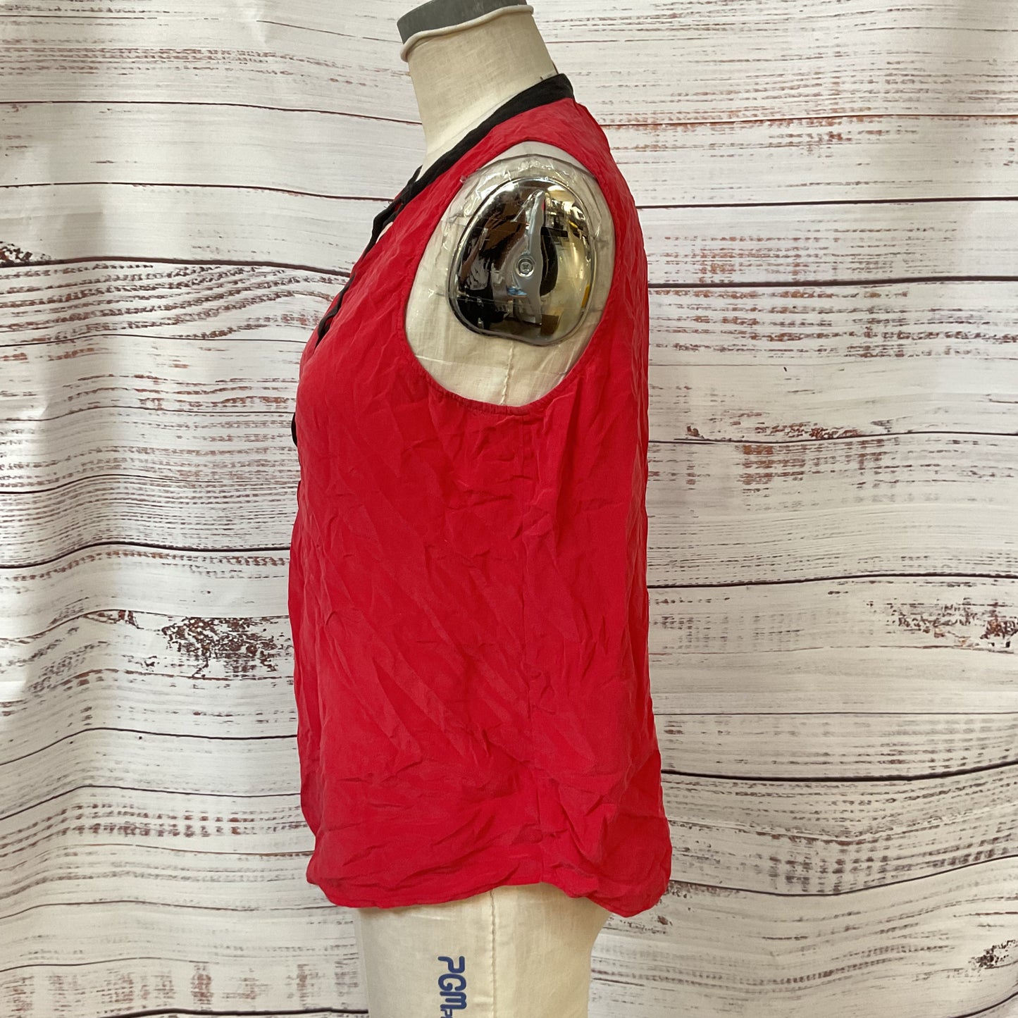 Cynthia Rowley Red Silk Crinkled Sleeveless Top - Size XL